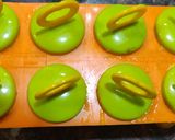 A picture of step 4 of Mango malai kulfi.
