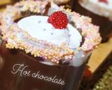 صورة لخطوة 1 من وصفة هوت شوكولاتة - Hot chocolate 🍫