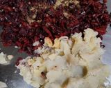 A picture of step 3 of Iron rich Beetroot Sandwich.