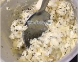 Foto langkah ke 3 dari resep Garlic Bread Low Carb.