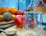 รูปขั้นตอนการทำที่ 2 ของ แอปเปิ้ลไซเดอร์ผสมน้ำผึ้ง (Apple cider vinegar&honey)