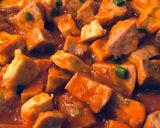 Hình bước làm 4 của món Chả cá, đậu hũ sốt cà chua