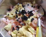 Foto del paso 2 de la receta: Paltas rellenas 🥑🥑