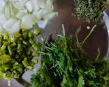 आंबट दहीबेसन (Dahi Besan Recipe In Marathi) रेसिपी स्टेप 2 फोटो 