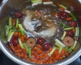 Foto langkah ke 4 dari resep Sup ikan gabus (pasca operasi).