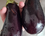 Foto del paso 1 de la receta: Berenjenas con champiñones 🍆 🍄Berenjenas salteadas en AOVE con champignones, ajo y perejil 🍆 BBB
