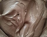 صورة لخطوة 4 من وصفة موس الشكولاته بدون بيض روعة 🍫