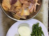 Lẩu gà lá giang