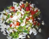 Foto del paso 1 de la receta: Coreanito con sofrito y huevo