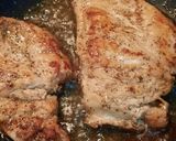 A picture of step 2 of Chicken in creamy sauce.