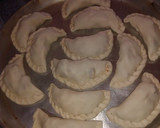 Foto del paso 2 de la receta: Empanadas de carne cortada a cuchillo