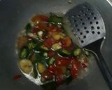 Foto langkah ke 1 dari resep Tumis pindang tongkol.