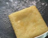 A picture of step 1 of Okinawa Soba Noodles in Donbei-Style Kitsune Udon Broth.
