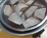 酒釀芋頭甜湯(電鍋版)的食譜步驟2照片
