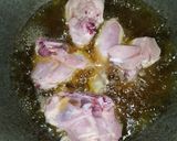 Foto langkah ke 1 dari resep Ayam Kuning Berkuah Susu.