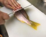 🐟年年有魚🐟港式清蒸黃記仔的食譜步驟3照片