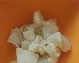 A picture of step 2 of Aloo sukhi sabji.