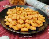 શક્કરપારા (Shakkarpara Recipe In Gujarati) રેસીપી સ્ટેપ2ફોટો
