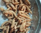 मैदा मठरी (maida mathri recipe in Hindi) रेसिपी चरण 3 फोटो
