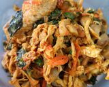 Foto langkah ke 4 dari resep 08. Nasi Bakar Ayam Jamur Pedas.