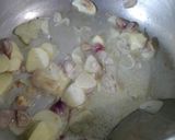 Foto langkah ke 3 dari resep Tumis Ikan Asin Klotok Cabai Hijau.