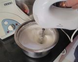 A picture of step 4 of Chocolate ice cream.