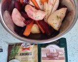 Tepsis karaj🥓-tarja🥩-comb🍗 zöldségekkel🥕🥔🍎🧅 recept fázis 2 fotója