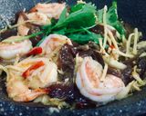 รูปขั้นตอนการทำที่ 2 ของ กุ้งผัดพริกขิงมันกุ้ง(สูตรเค็มหวานมันเผ็ดร้อนสดชื่นครบรส)