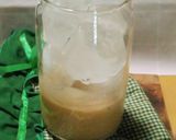 Foto langkah ke 3 dari resep Es kopi rasa pisang.