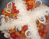 Foto del paso 4 de la receta: Arroz meloso con calabaza y marisco