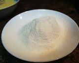 Foto del paso 4 de la receta: Buñuelos con licor de anís a la naranja