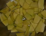 A picture of step 1 of Pumpkin ki sabji.