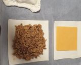 Foto del paso 3 de la receta: Hojaldres de cheddar y carne tex mex