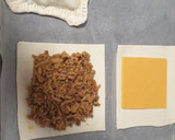 Foto del paso 3 de la receta: Hojaldres de cheddar y carne tex mex