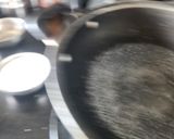 उकडीचे मोदक - चावल के आटे में गुड़ नारियल का मिश्रण भरकर उबाले हुए मोदक - स्टफ्ड स्टीम्ड मोदक - महाराष्ट्रीयन स्टाइल मोदक रेसिपी चरण 3 फोटो