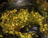 कांदे पात भाजी (kande pat bahji recipe in marathi) रेसिपी स्टेप 3 फोटो 
