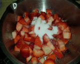 Foto del paso 8 de la receta: Mousse de chocolate blanco con fresas