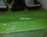 Foto langkah ke 6 dari resep Bolu pandan kukus lembut.