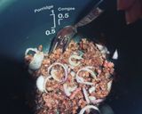 รูปขั้นตอนการทำที่ 1 ของ ข้าวหน้าเนื้อเทอร์ ไข่ออนเซ็น #หม้อไฟฟ้า #ทำง่ายๆ