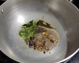 सोलेभात अर्थात तुरीचे दाणे घालून केलेला भात..(Toori Danyacha Bhat Recipe In Marathi) रेसिपी स्टेप 2 फोटो 