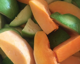 Foto del paso 1 de la receta: Budín de calabaza 🎃 y zapallitos 🫑🧅🧄🥒🍅🎃❤️🤩