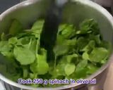 A picture of step 5 of Buckwheat Crêpes with spinach, leeks, bacon and Gruyère cheese.
