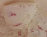Foto del paso 3 de la receta: Helado de chantilly con frutillas 🍓🍓🍓🍨😋