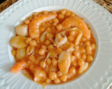 Foto del paso 13 de la receta: Garbanzos con sepia y langostinos