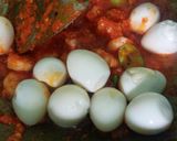 Foto langkah ke 3 dari resep Sambal goreng pete udang dan telur puyuh.