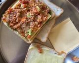 A picture of step 4 of Sweet potato avocado sandwich.