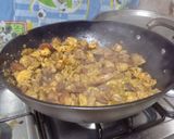 Foto del paso 3 de la receta: Arroz chaufa con pollo, pernil de cerdo y chorizos