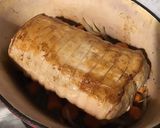Une image de l'étape 8 de Rôti de porc en cocotte aux carottes,oignons et champignons (cuisson au four).
