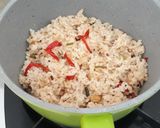 Foto langkah ke 3 dari resep Nasi goreng ikan teri.