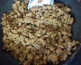 A picture of step 1 of Chicken Keema samosa.